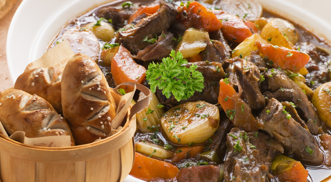 How to Cook Oxtail in a Slow Cooker: Easy, Tender, Flavorful Guide